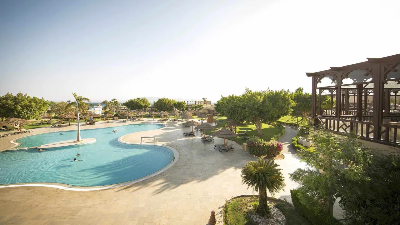 الفندق روبنسون - سوما باي